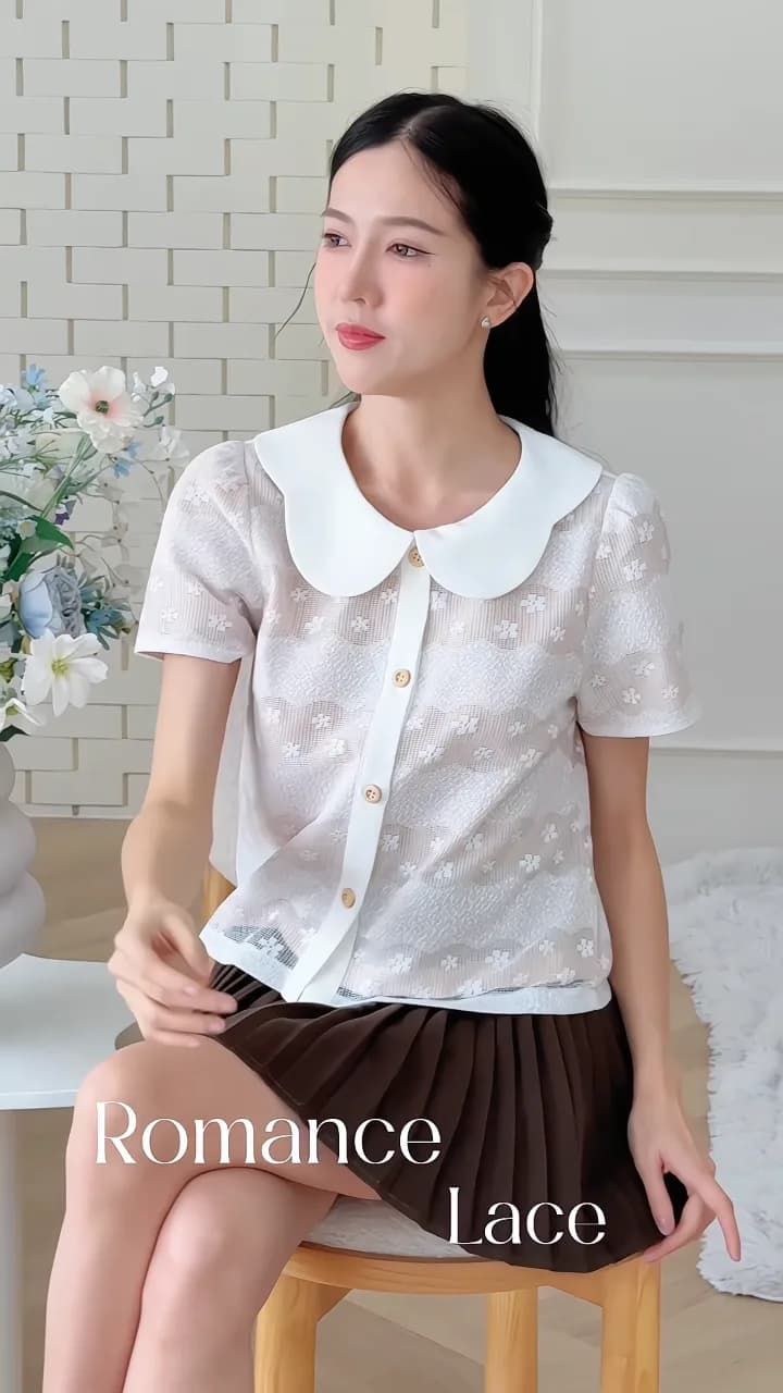Princess Flora Lace Blouse ปกวิดีโอที่ 1