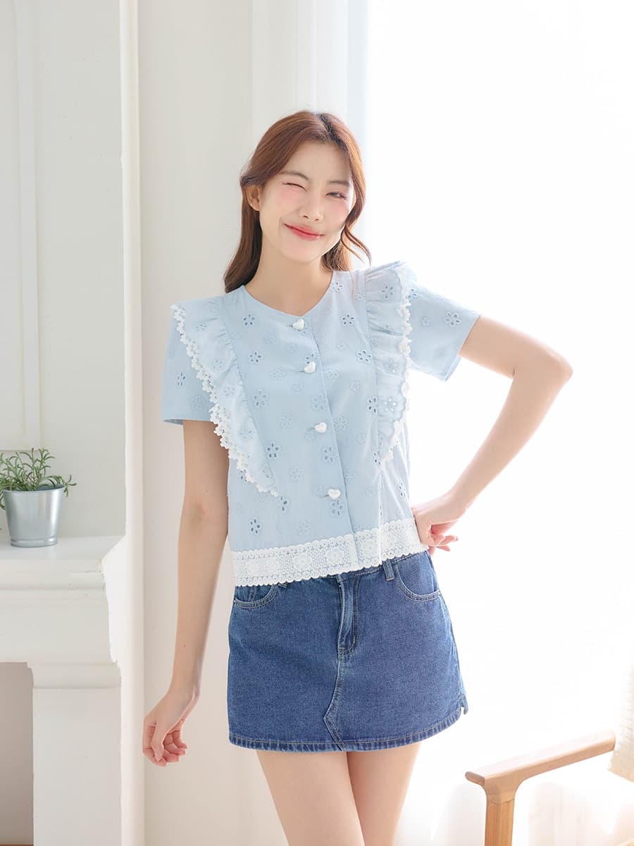 Cella Light Blue Blouse ภาพที่ 1