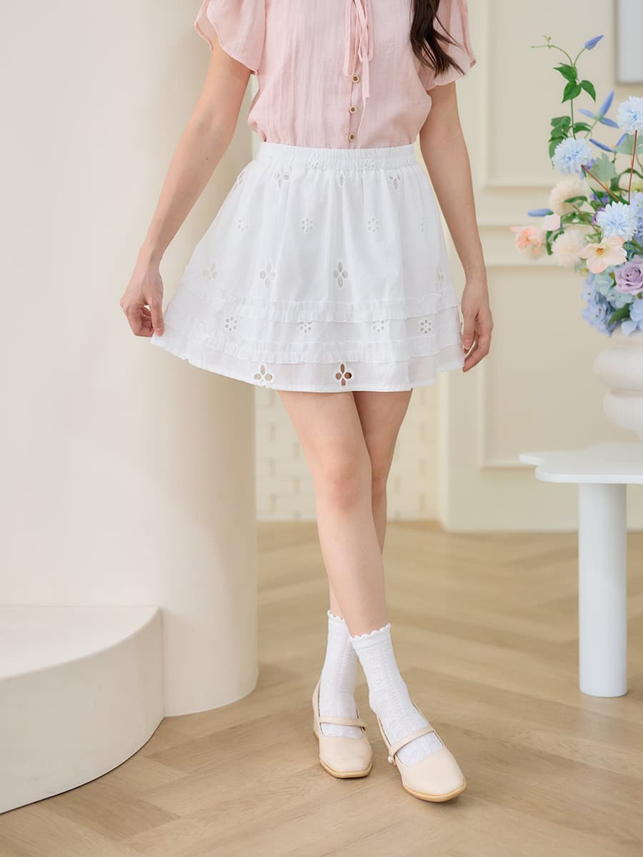 Sale Feb26 Kiko White Skirt ภาพที่ 1