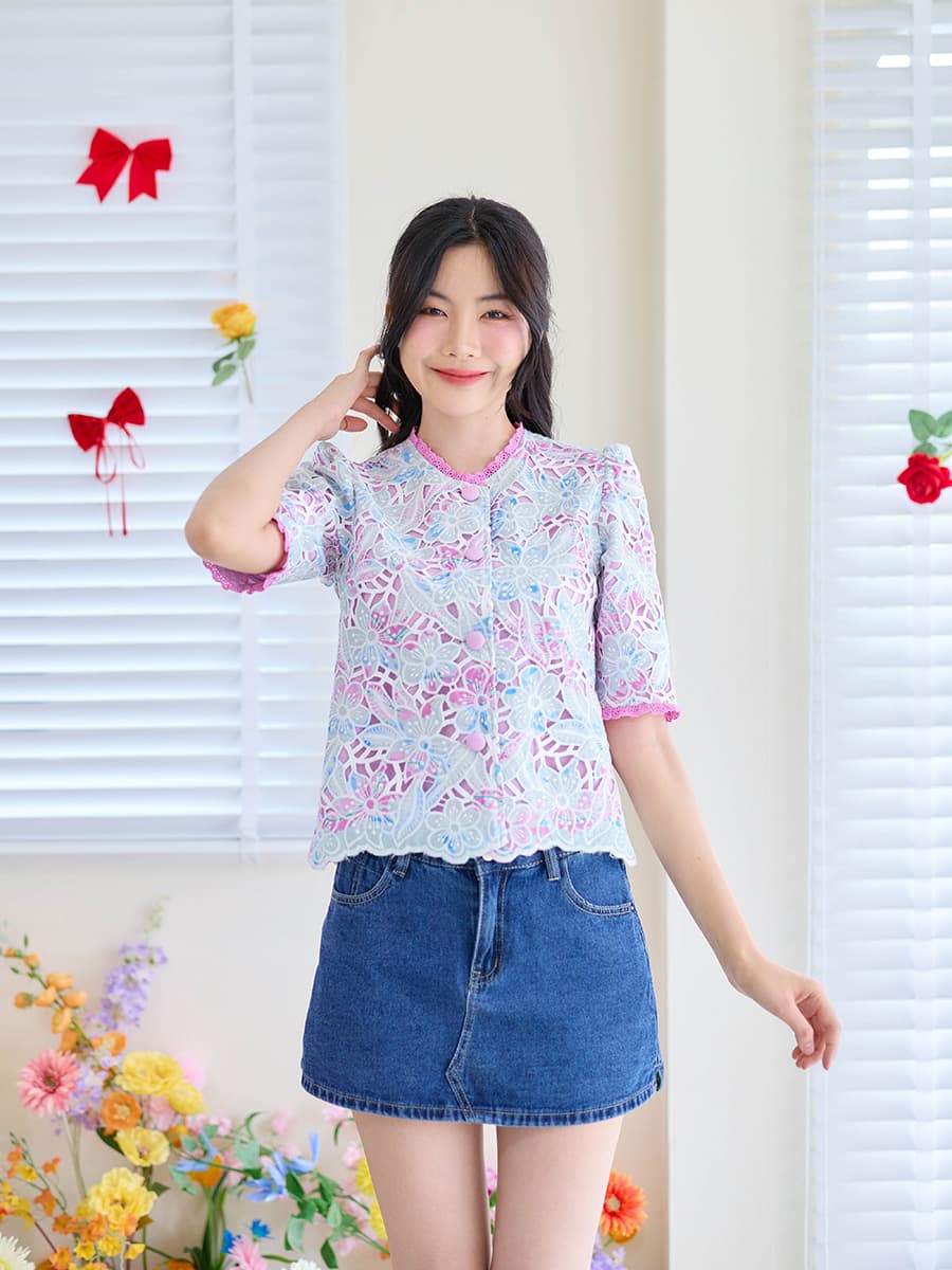 Viva Violet Lace Blouse ภาพที่ 1