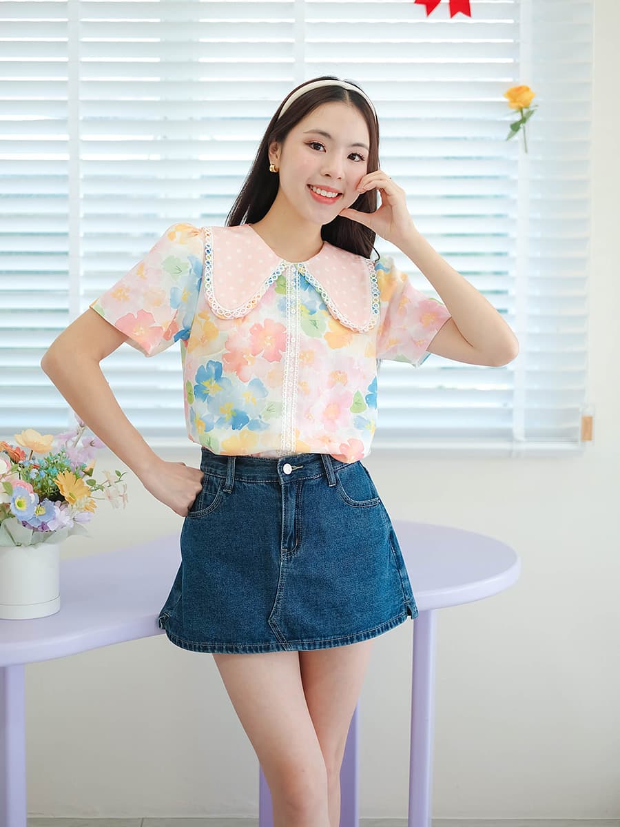 Gardenia Floral Pastel Blouse ภาพที่ 1