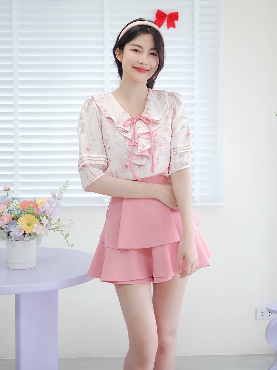 Lily Rose Ruffle Blouse ภาพที่ 1