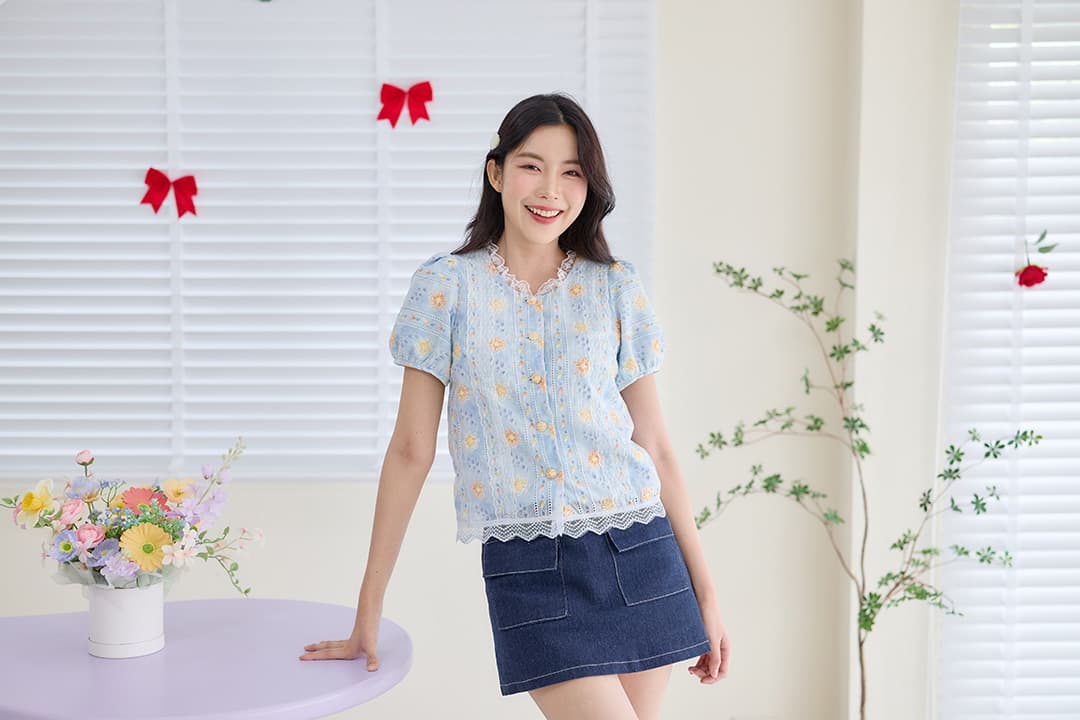 Sunset Sky Floral Blouse ภาพที่ 1