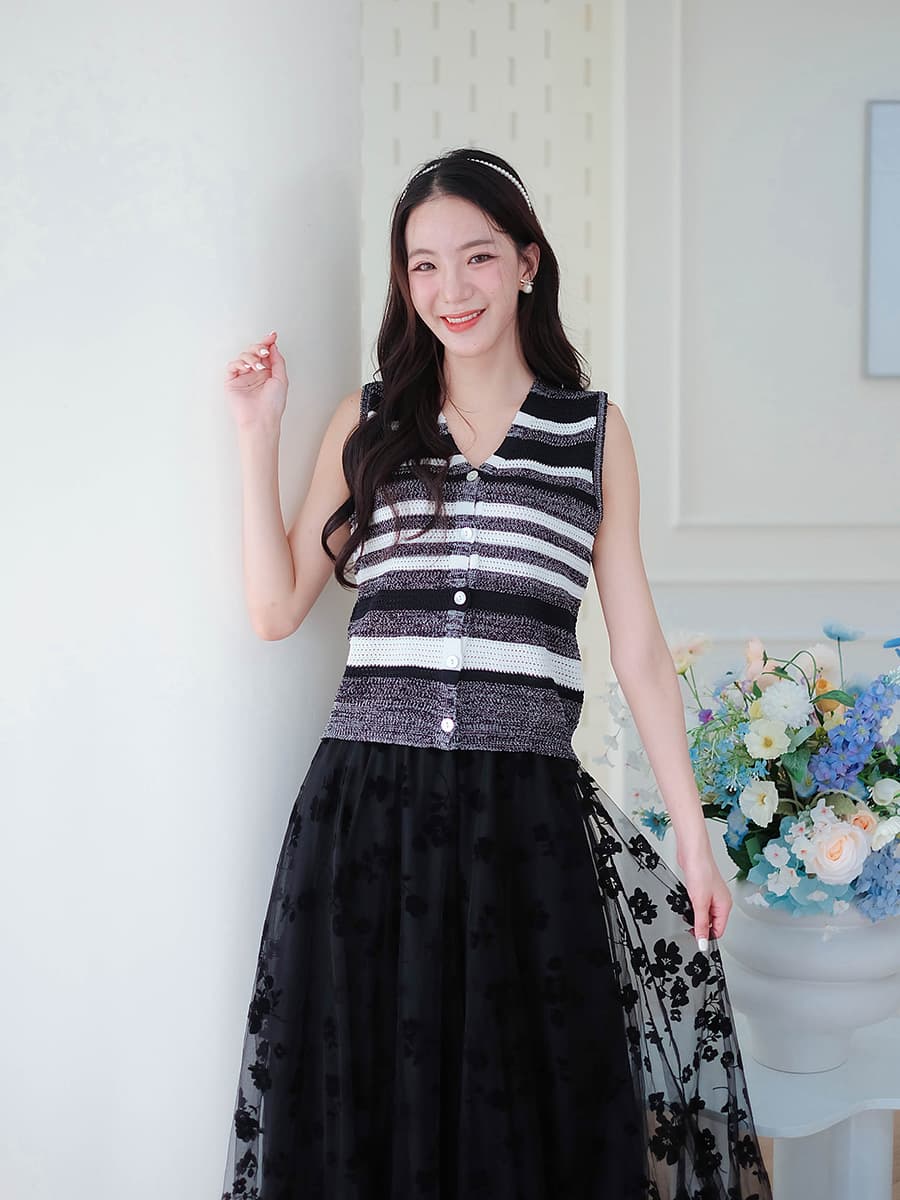 Misty Chic Top ภาพที่ 1